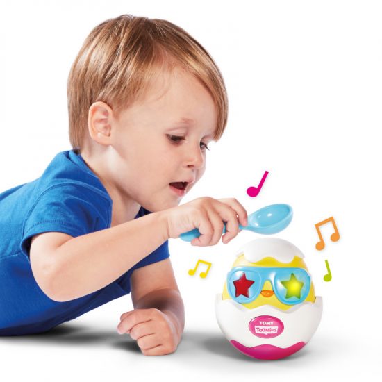 Tomy Toomies Βρεφικό Μουσικό Παιχνίδι Αυγό 18m+ 1000-72816, As Company