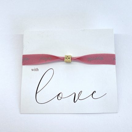 Μαρτυρικό με Κορδέλα Σάπιο Μήλο και Χρυσό Κύβο Σταυρουδάκι σε Καρτάκι Love (10τμχ) | ΜΑΡ40