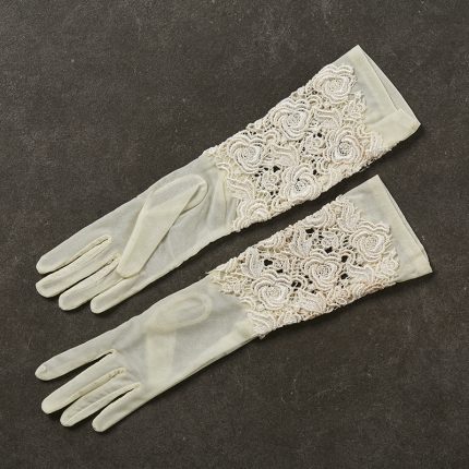 Νυφικά Γάντια με Δαντέλα Εκρού 1261-14