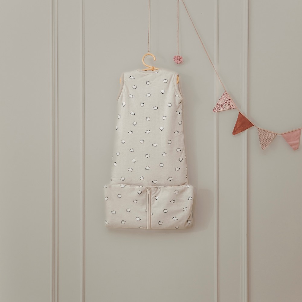 Meyco Υπνόσακος 4 εποχές Penguin Soft Sand (6 μηνών – 3 ετών) Meyco Υπνόσακος 4 εποχές Penguin Soft Sand (6 μηνών – 3 ετών)