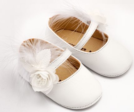 Babywalker Βαπτιστικό Παπουτσάκι Αγκαλιάς Γοβάκι Μονή Μπαρέτα Διακοσμημένο με Λουλούδι και Πούπουλα MI1664 Λευκό