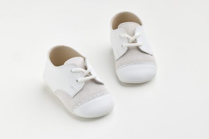 Χειροποίητο Βαπτιστικό Παπουτσάκι Αγκαλιάς για Αγόρι Λευκό Α603Α, Everkid