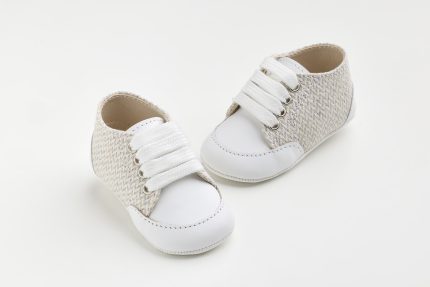 Χειροποίητο Βαπτιστικό Παπουτσάκι Αγκαλιάς για Αγόρι Λευκό Α605Α, Everkid