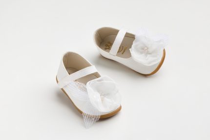 Χειροποίητη Βαπτιστική Μπαλαρίνα Πρώτα Βήματα για Κορίτσι Λευκό K632A | Everkid