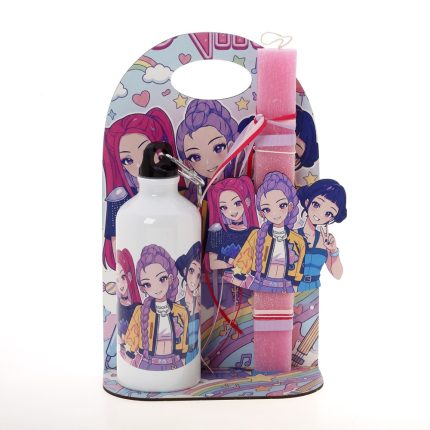 Πασχαλινό Σετ Δώρου Huntrix: Αρωματική Λαμπάδα, Παγούρι & Ξύλινη Βάση ΠΛ-2676 30cm || Bellissimo