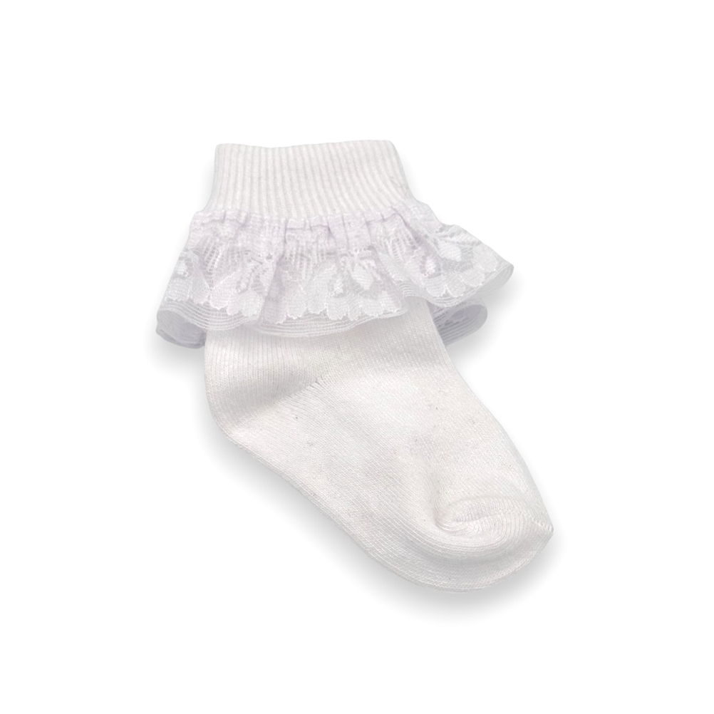 FBBF8F16-2D7B-81D9-8626-019035B63658_11 | La Vie en Rose White baby sock with a delicate lace frill around the ankle for a dressy look.
