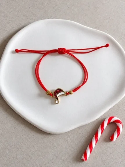 Χριστουγεννιάτικο Βραχιόλι με Μακραμέ | Santa Hat Charm Starmade