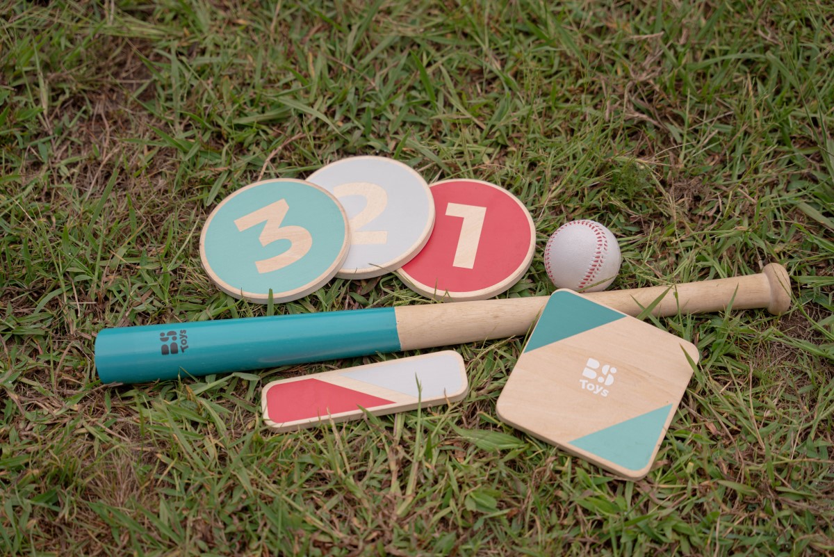 Ξύλινο Σετ Μπέιζμπολ για Αρχάριους Baseball Starter Set 8+ GA542 | BS Toys Ξύλινο Σετ Μπέιζμπολ για Αρχάριους Baseball Starter Set 8+ GA542 | BS Toys
