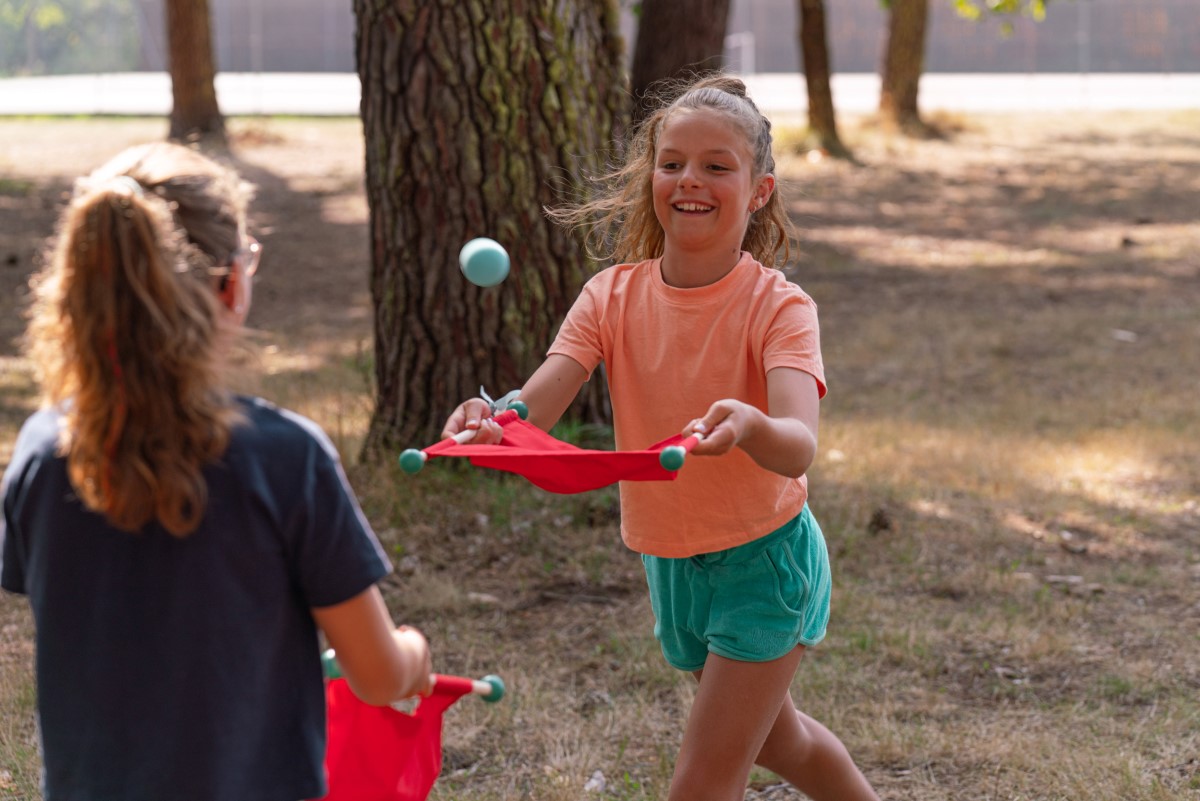 Ξύλινο Παιχνίδι Δεξιοτήτων & Κίνησης Flip Tennis 4+ GA547 | BS Toys Ξύλινο Παιχνίδι Δεξιοτήτων & Κίνησης Flip Tennis 4+ GA547 | BS Toys